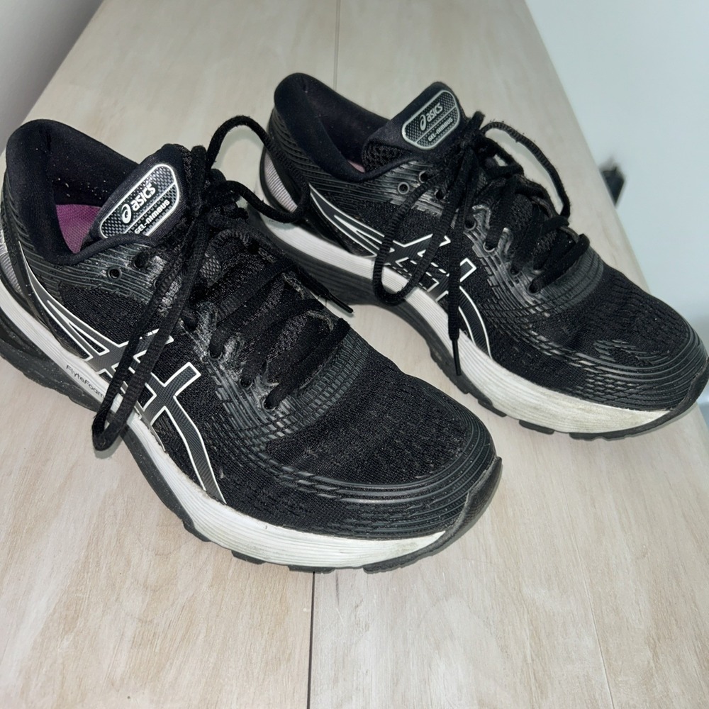 Size 8.5 - Asics Gel Nimbus 21 Black Grey White Running Shoes Women's t